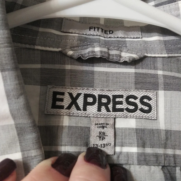 Express fitted XS gray checkered Woven Button Up - Picture 4 of 6